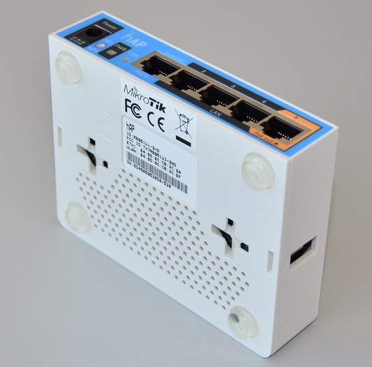 اکسس پوینت خانگی میکروتیک Mikrotik RB951Ui-2nD hAP