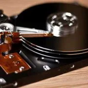 هارد دیسک چیست و چگونه کار می کند؟
